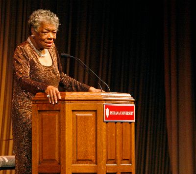 Maya Angelou_2005_6.jpg